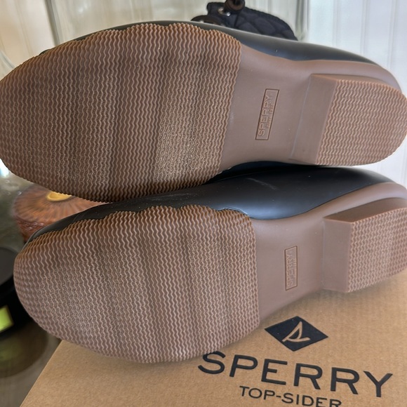 Women’s sperry topsider waterproof rubber boot - Picture 8 of 12